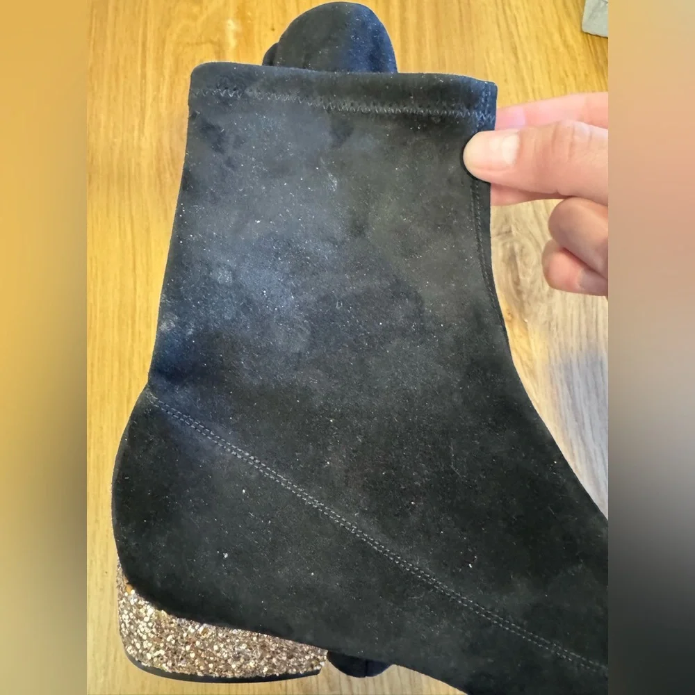 Jimmy Choo Black Suede Ankle Boots with Glitter Heel 38.5 EUC - Picture 5 of 12